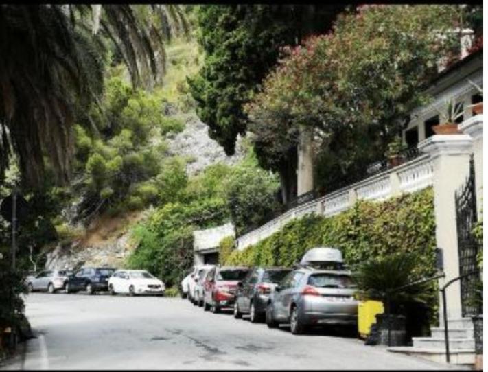 Elegant And Sea View Excelsior Apartment Levanto Exterior photo